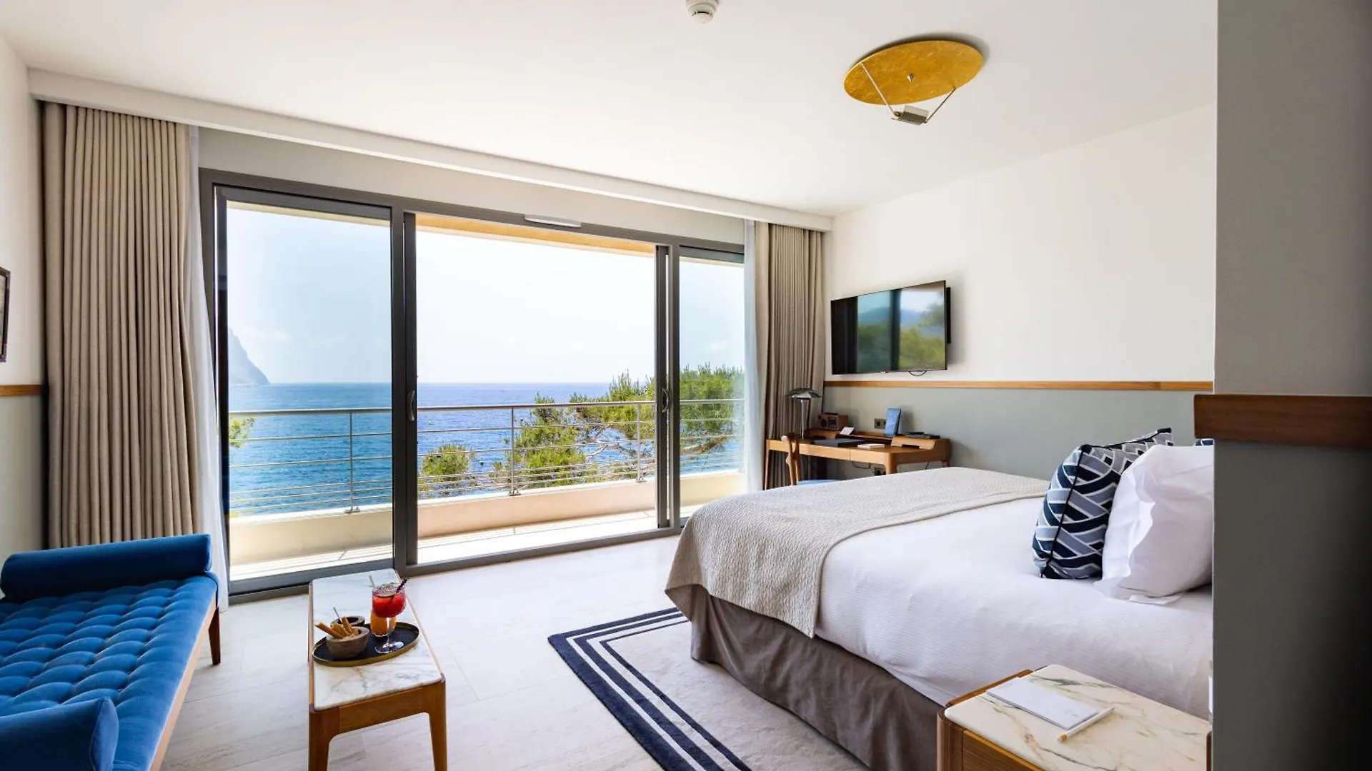 Hôtel Les Roches Blanches Cassis