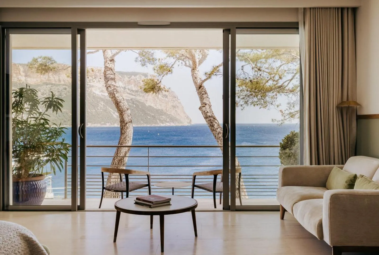 ***** Hotel Hôtel Les Roches Blanches Cassis França